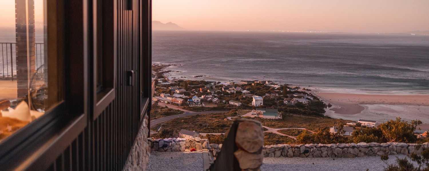 Rooi Else Cabin