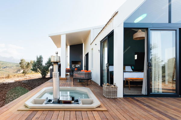 Hemingway Eco Pod