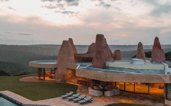 Sandcastle Luxury Villa: 20% OFF May - September
