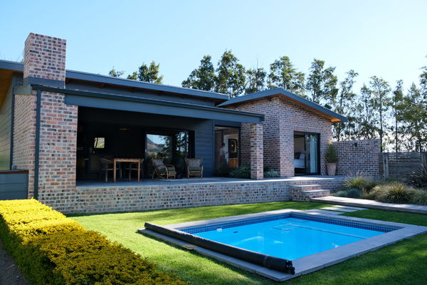 Acacia Cottage