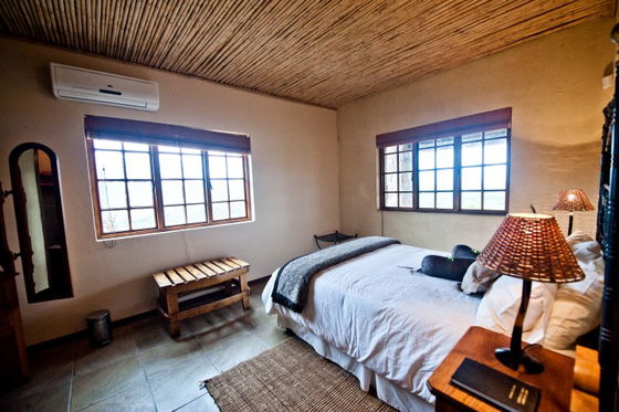 Stone Cottage twin bedroom
