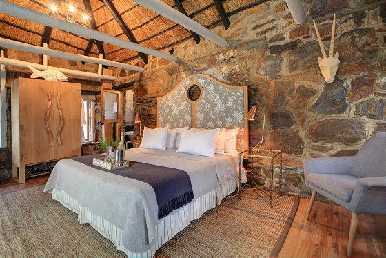 Stone Cottage main bedroom