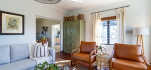 Libertas House - Stay 3, Pay 2