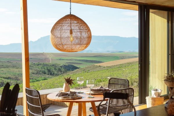 Pincushion Luxury Cabin