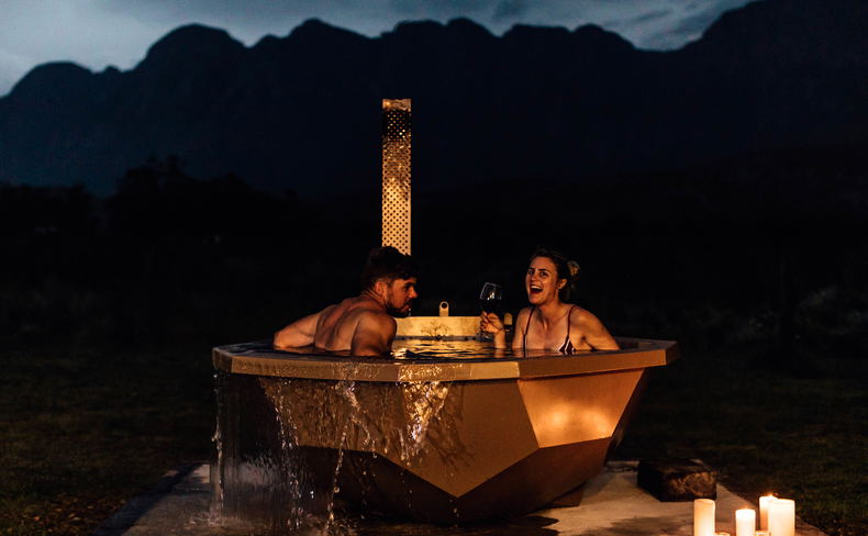 Hot Tub at Bokriver Farm 