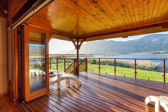Deck & View Deck & View