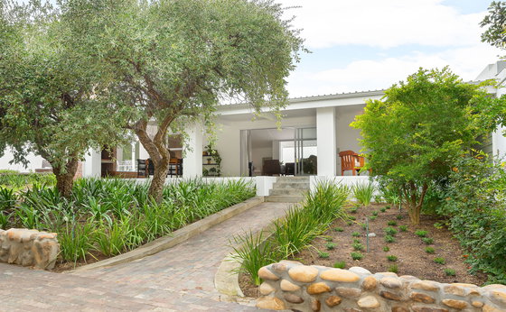 Wellington: Stay 3, Pay 2 Mid-Week May - August 26'