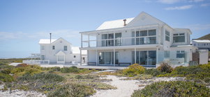 White Sands Beach House - Stay 3, Pay 2