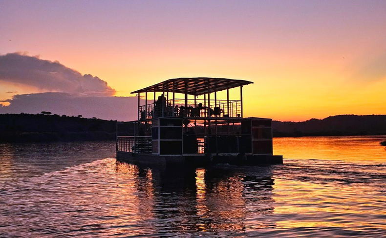 Boat Safaris. Boat Tours. Big 5. Game Drives. Kruger National Park Boat Safaris. Boat Tours. Big 5. Game Drives. Kruger National Park