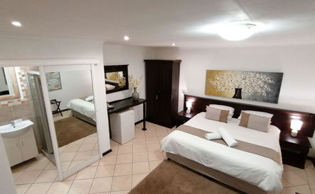 Standard King Room