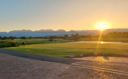 "LEARN TO GOLF" - HOLIDAY