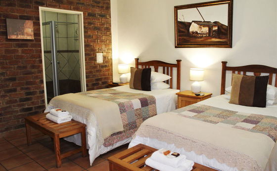 Twin Room Sharing
