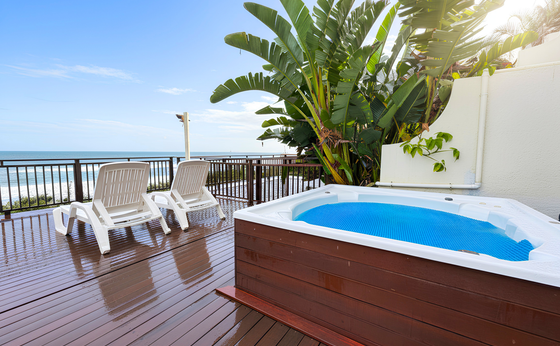 107 Bermudas| Umhlanga seaviews & beach access| Jacuzzi