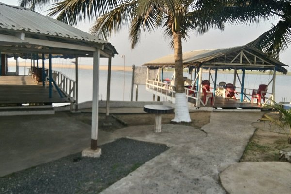 A La Lagune