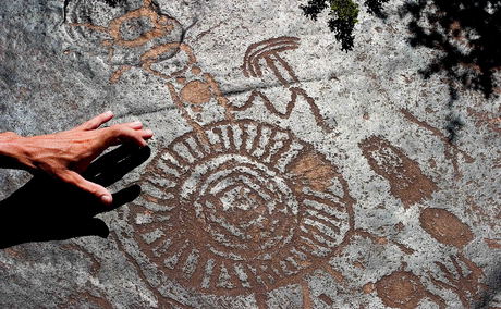 Bushman Rock art Image South African Tourism via Wikimedia Commons Rock_Art_Nelspoort_-_Central_Karoo,_South_Africa_(3883087983) Bushman Rock art Image South African Tourism via Wikimedia Commons Rock_Art_Nelspoort_-_Central_Karoo,_South_Africa_(3883087983)