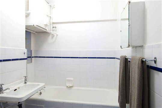 Self Catering Apartment - Bathroom