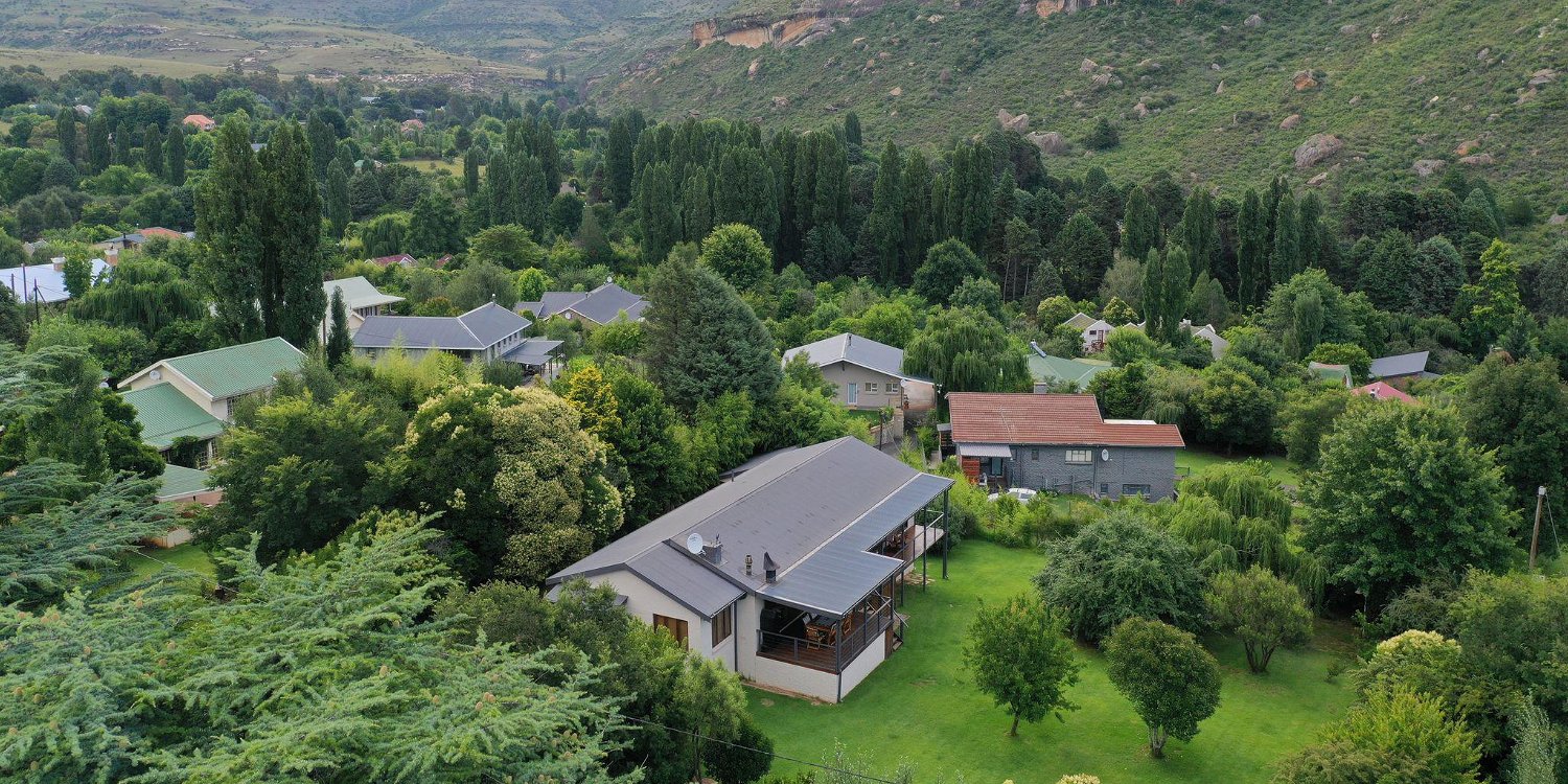 Stay in the heart of Clarens