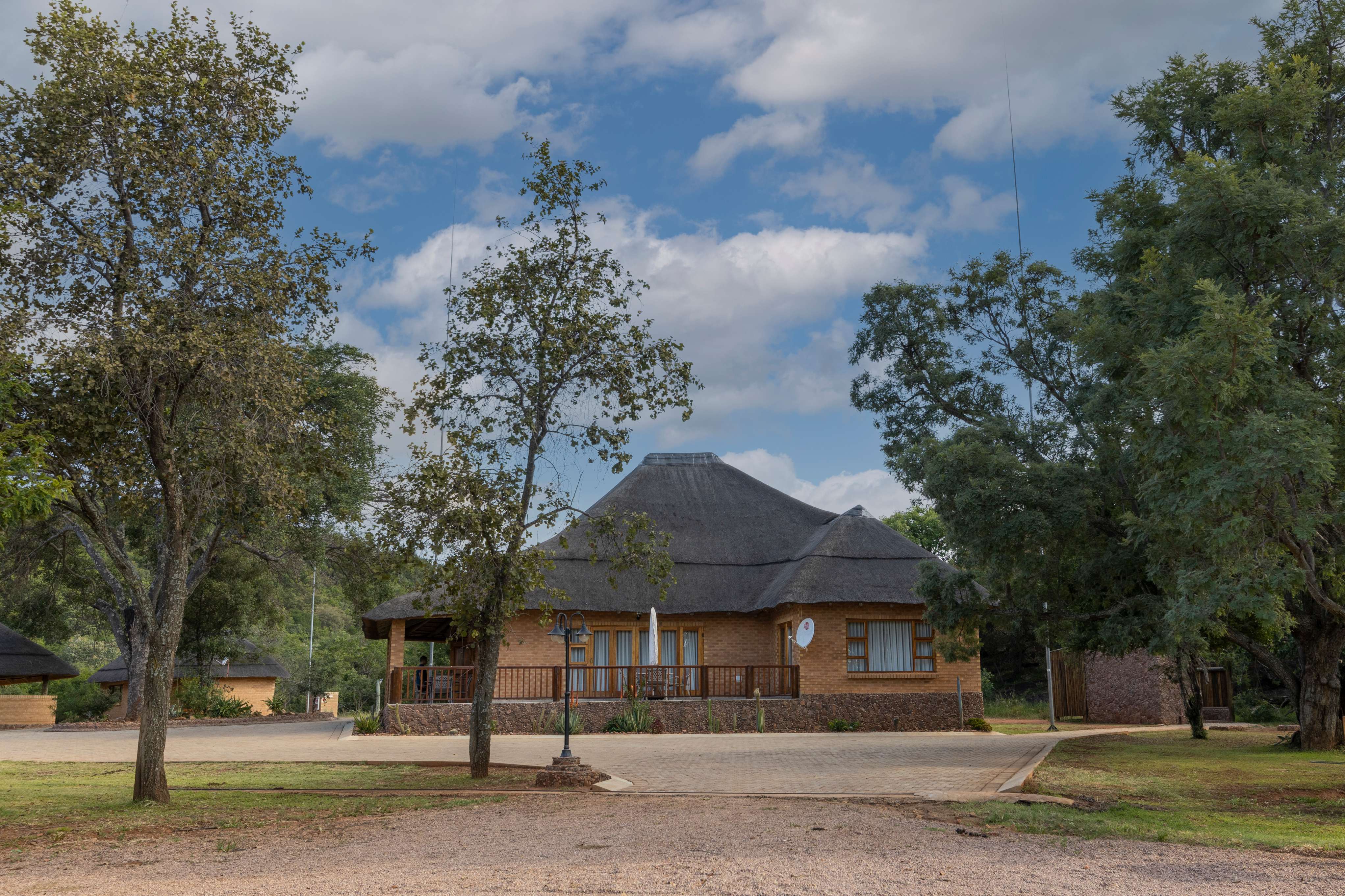 Phiri Lodge 