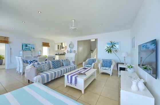 Family lounge area with access to the outside patio