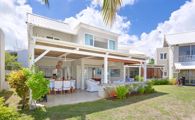 Villa 6 - 3 Bedroom Pool & Sea view Villa