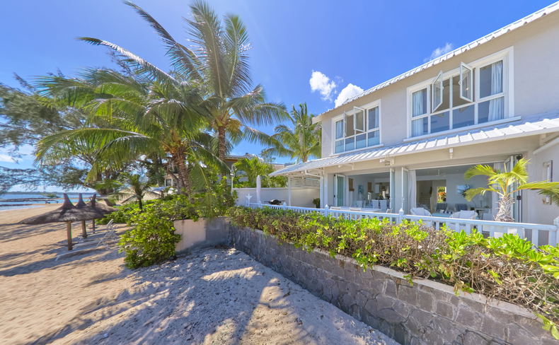 White Oaks 2-bedroom Beachfront Villas - 9A & 9B