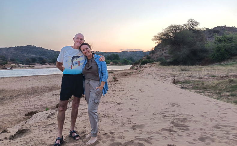 Sundowner drinks on the banks of the Lehvuvhu River, at Pafuri Tented Camp Sundowner drinks on the banks of the Lehvuvhu River, at Pafuri Tented Camp
