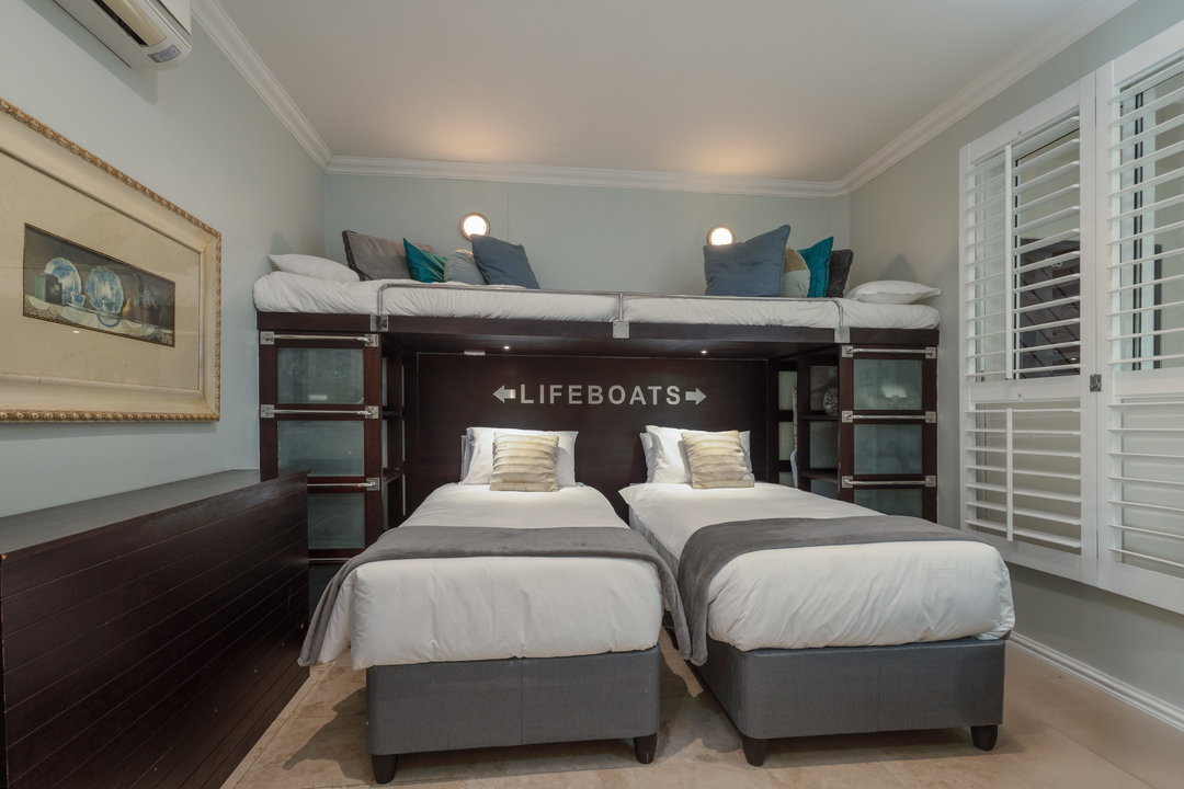 Second bedroom