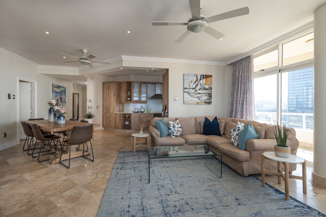 Lounge area