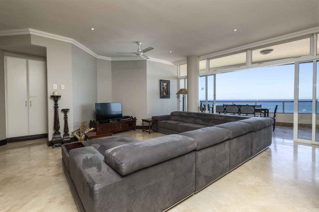 Lounge area