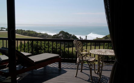 Deluxe Sea View Suite