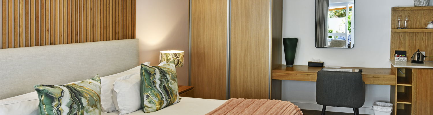 Stylish luxury room in the heart of Franschhoek