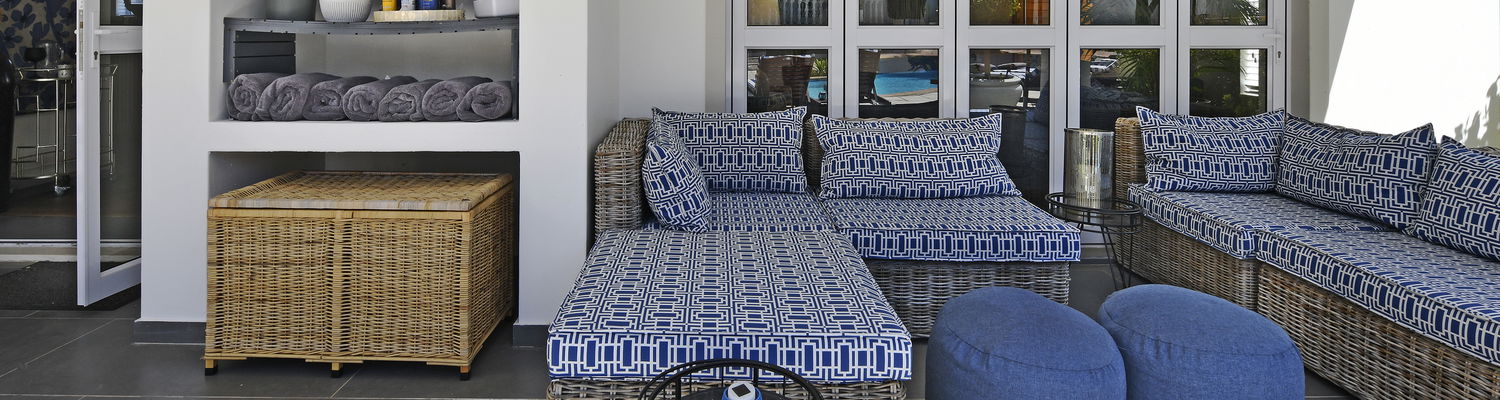 Mirabelle Guesthouse Franschhoek lounge area