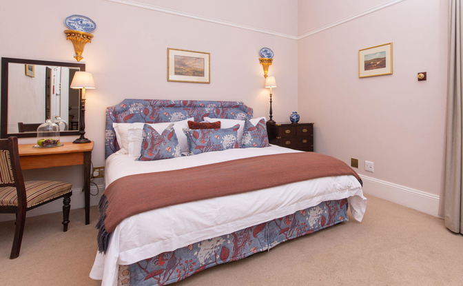 Loerie Room
