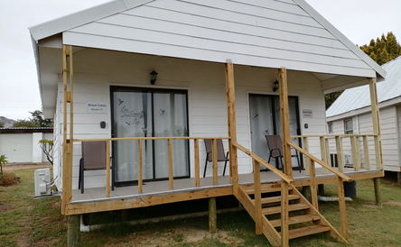 Wood Cabin 10