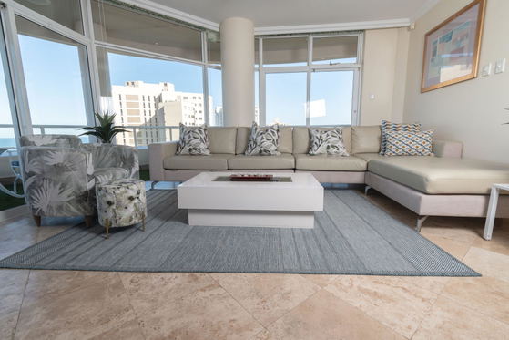 Lounge area