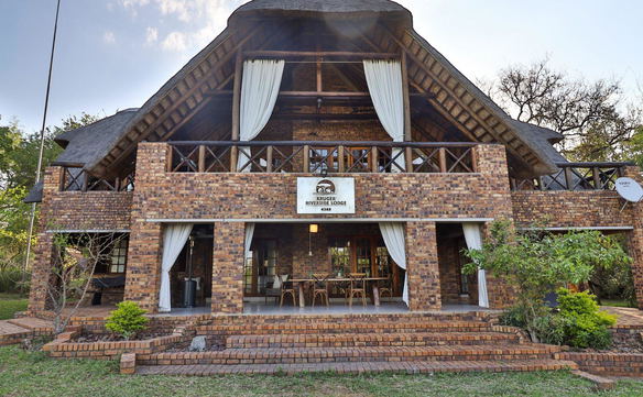 Front entrance to Kruger Riverside Lodge - Luxury accommodation in Kruger. Based in Marloth Park.