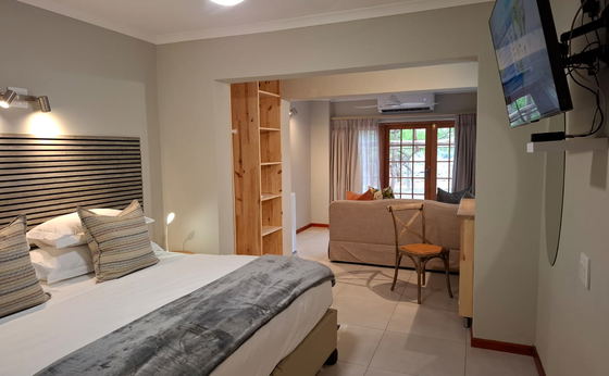 Deluxe Suite