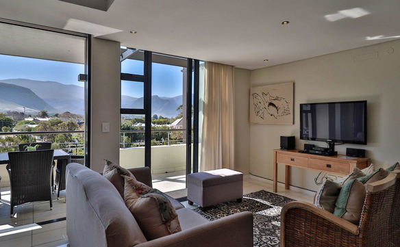 Whale Coast Hotel