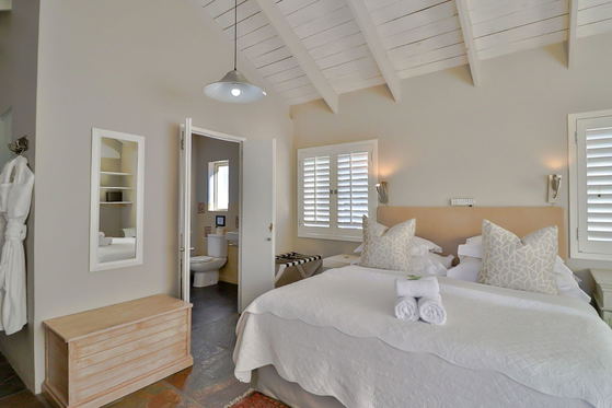 Neat Bed Room, Hermanus, Lodge on the Green, Beachfront Lodge, DCC Hotel Group