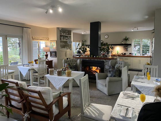 Relaxing Fireplace, Hermanus, Lodge on the Green, Cliff Path Lodge, DCC Hotel Group