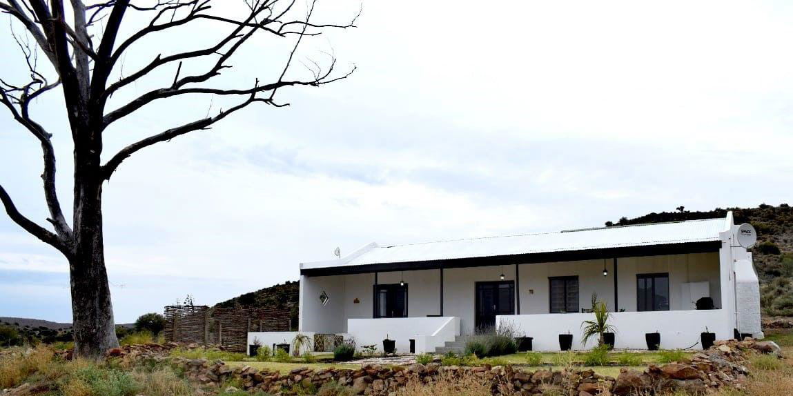 A front view of Springbokhuisie
