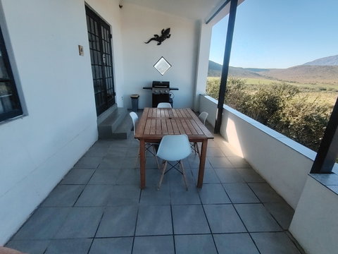 Elandhuisie Patio