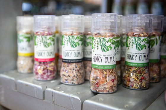 34 South restaurant, Knysna. Groceries