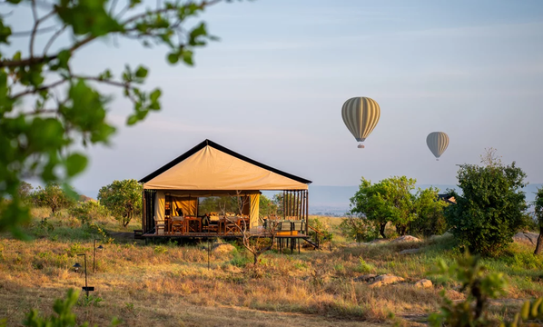 Take flight at Simbavati Mara, where hot air balloon rides provide unforgettable views of Africa’s breathtaking landscapes and wildlife.