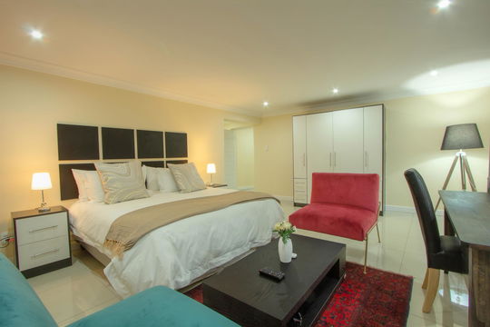 Escape to tranquility at Royal Hills Lodge and Spa. Our luxurious bedrooms, featuring plush bedding and elegant furnishings, provide the ultimate relaxation. Book your stay today!