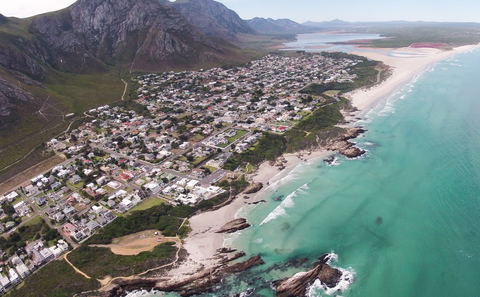 Hermanus Beach Front Lodge, Area, DCC Hotel Collection 1