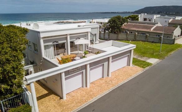 Hermanus Beachfront Lodge, DCC Hotel Collection 1