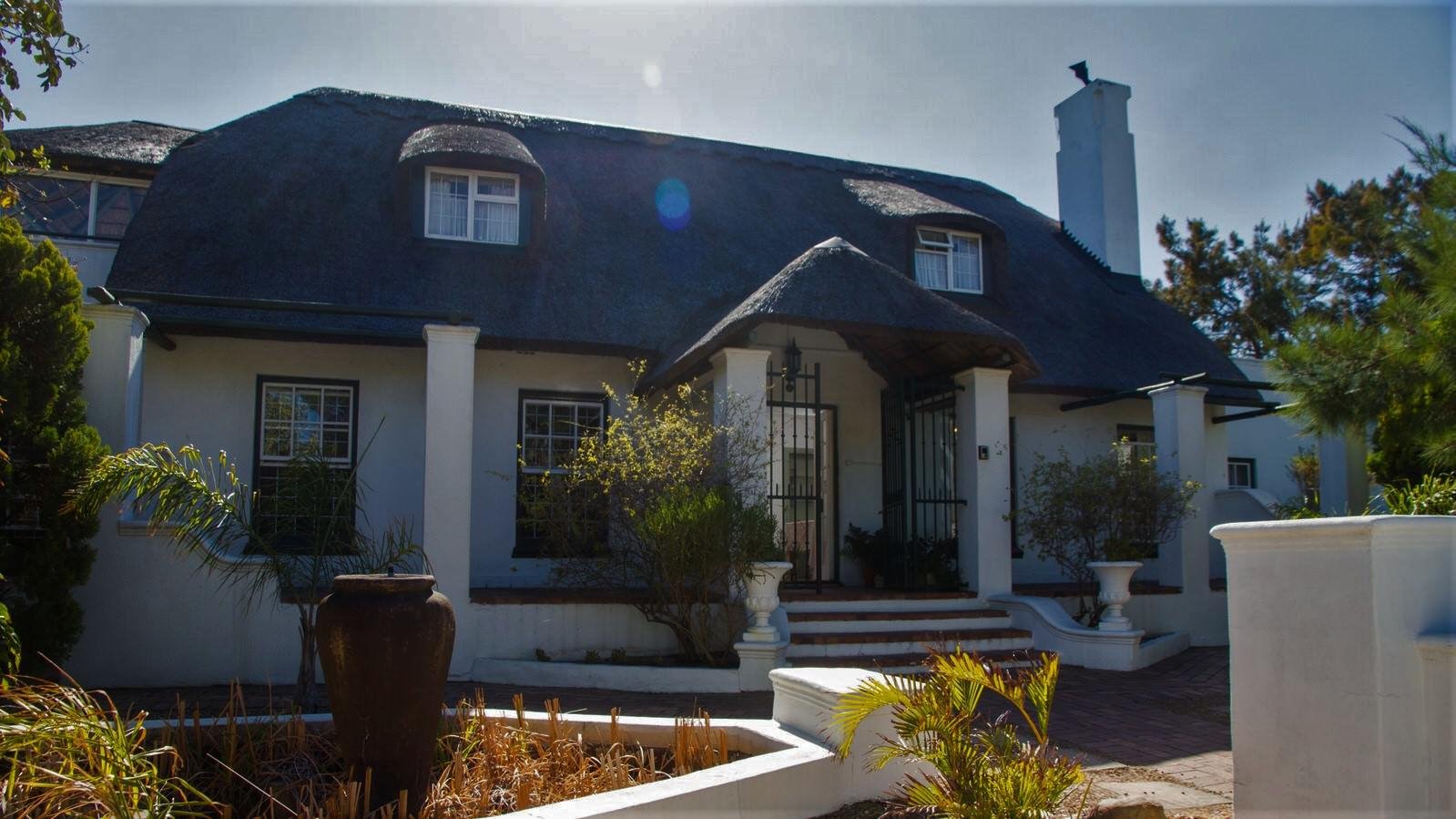 Howards End Manor