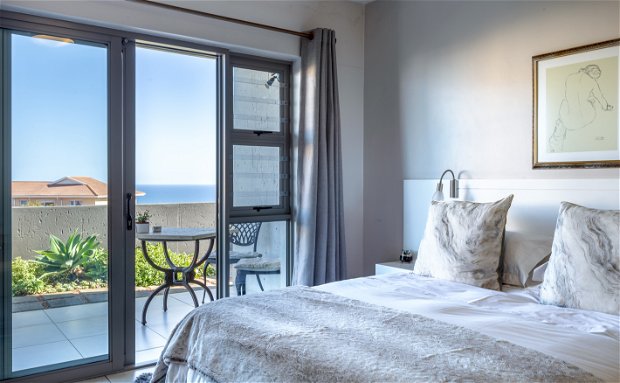 Private Guest Rooms at Erika27 B&B in Dana Bay, Mosselbay, South Africa