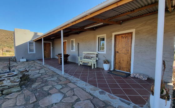 Donkiesrus Cottage